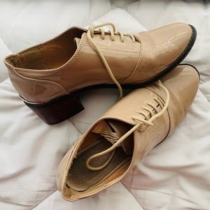 Classic women shoes